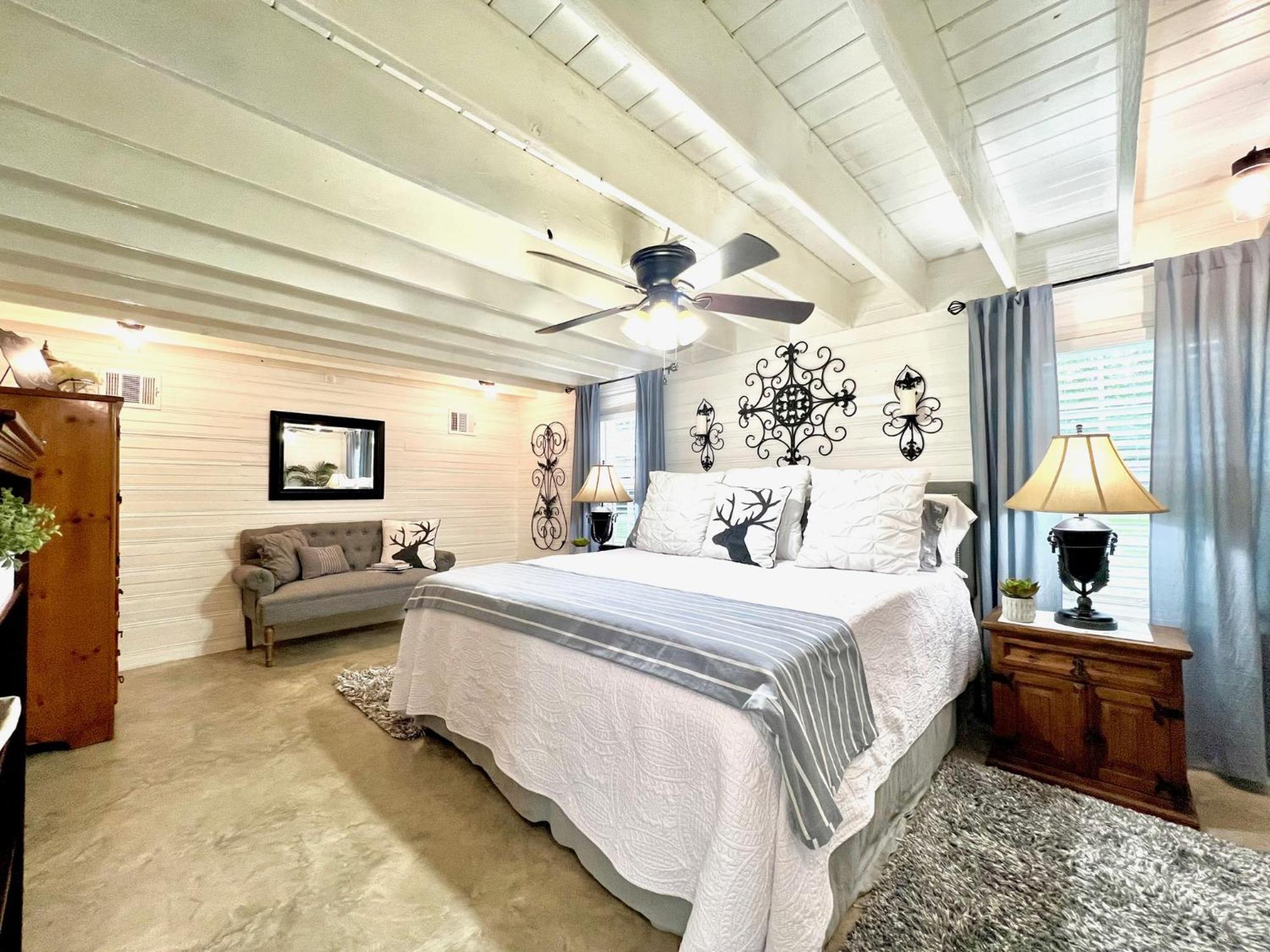 Vila A Tranquil Retreat Loaded With Ambiance! Sleeps 10 Platt Exteriér fotografie